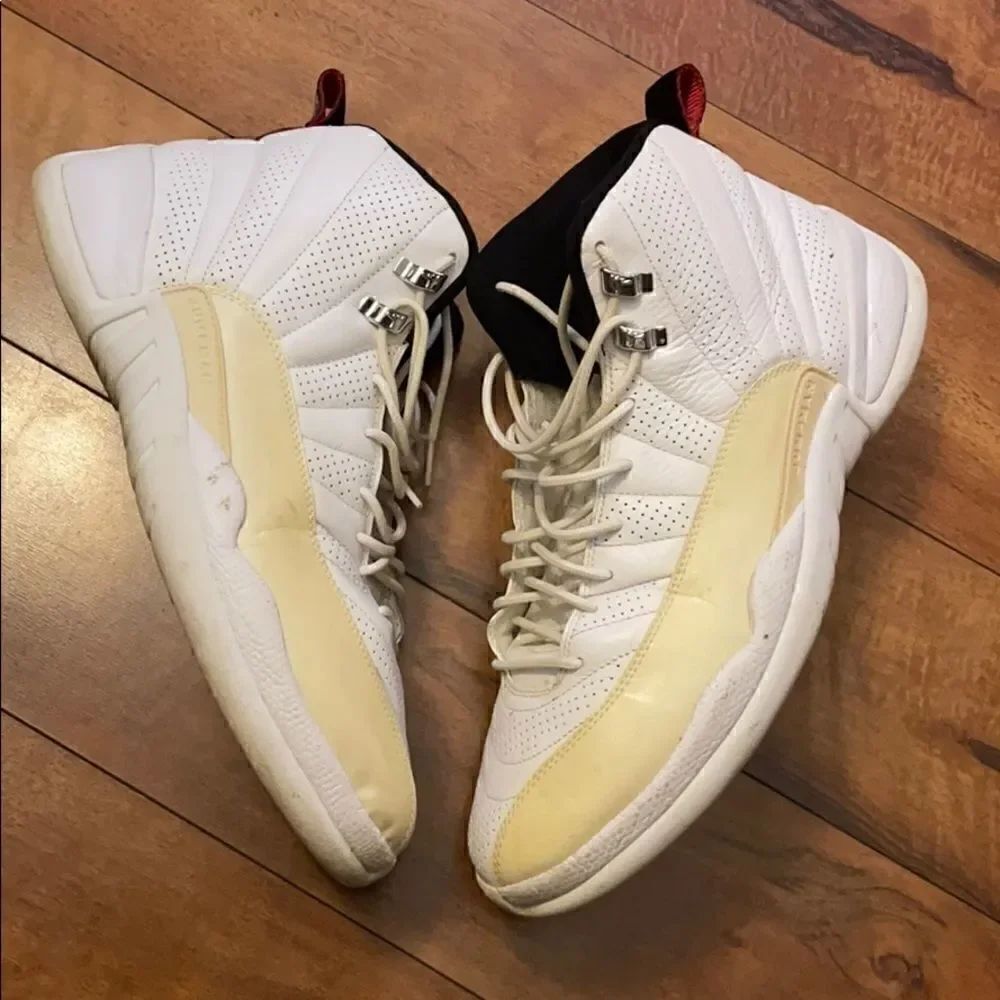 Jordan XII Retro Rising Sun - Size 11.5 - Picture 3 of 8